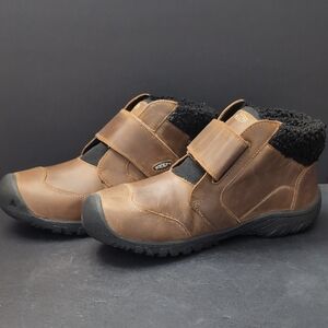 Keens Kids Kootenay IV Mid Size 7 Brown Leather Insulated Winter Shoes.
